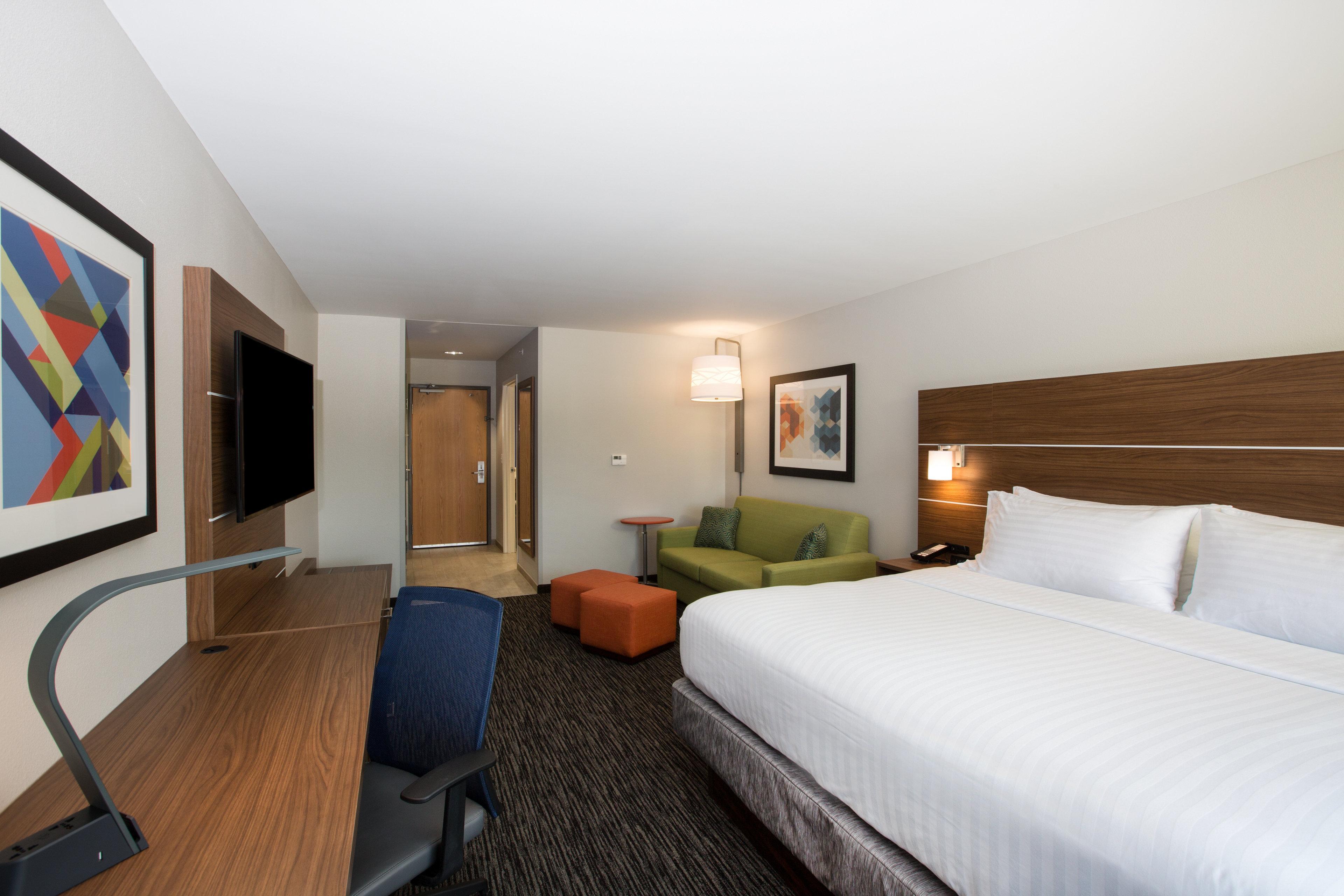 Holiday Inn Express Hastings By Ihg Exterior foto