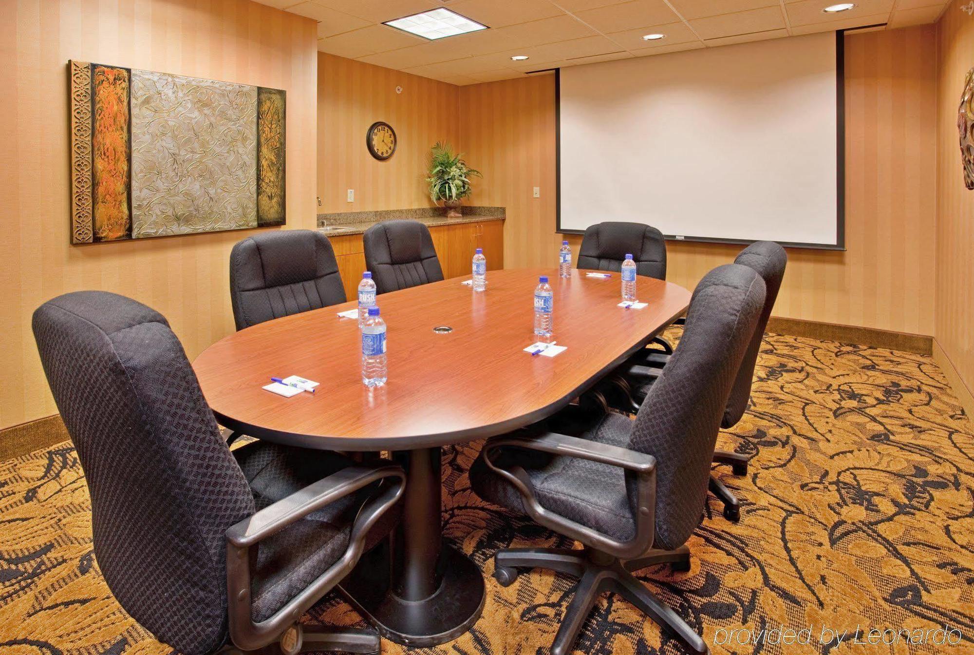 Holiday Inn Express Hastings By Ihg Facilidades foto